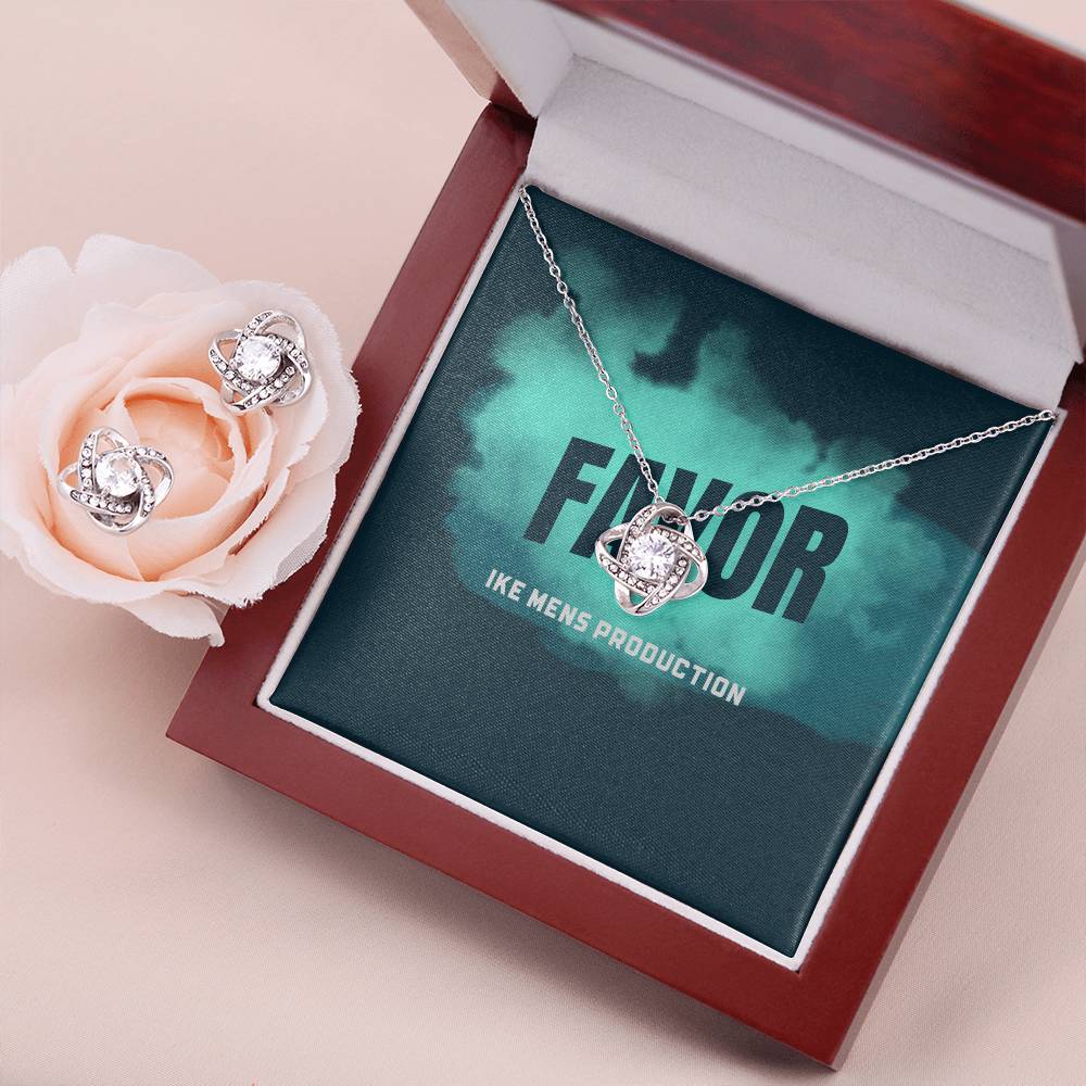 FAVOR Love Knot Earring & Necklace Set