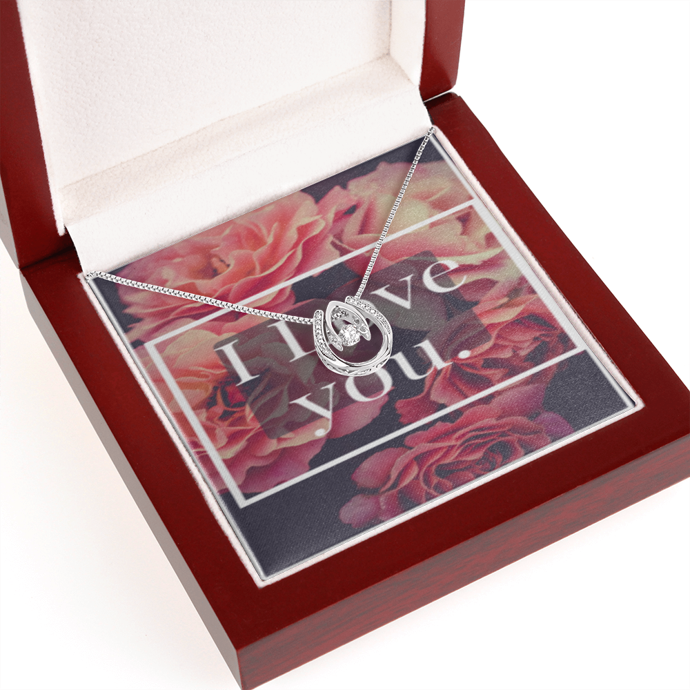 LUCKY IN LOVE NECKLACE