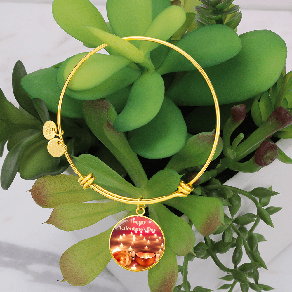 HAPPY VALENTINE'S DAY CIRCLE BANGLE