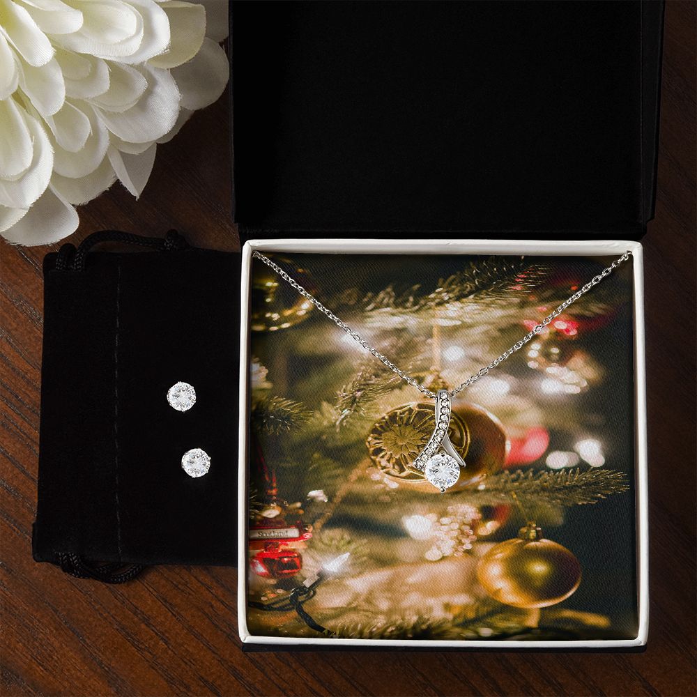 Merry Christmas Alluring Beauty Necklace+ Clear CZ Earrings