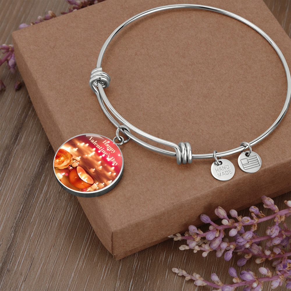 HAPPY VALENTINE'S DAY CIRCLE BANGLE