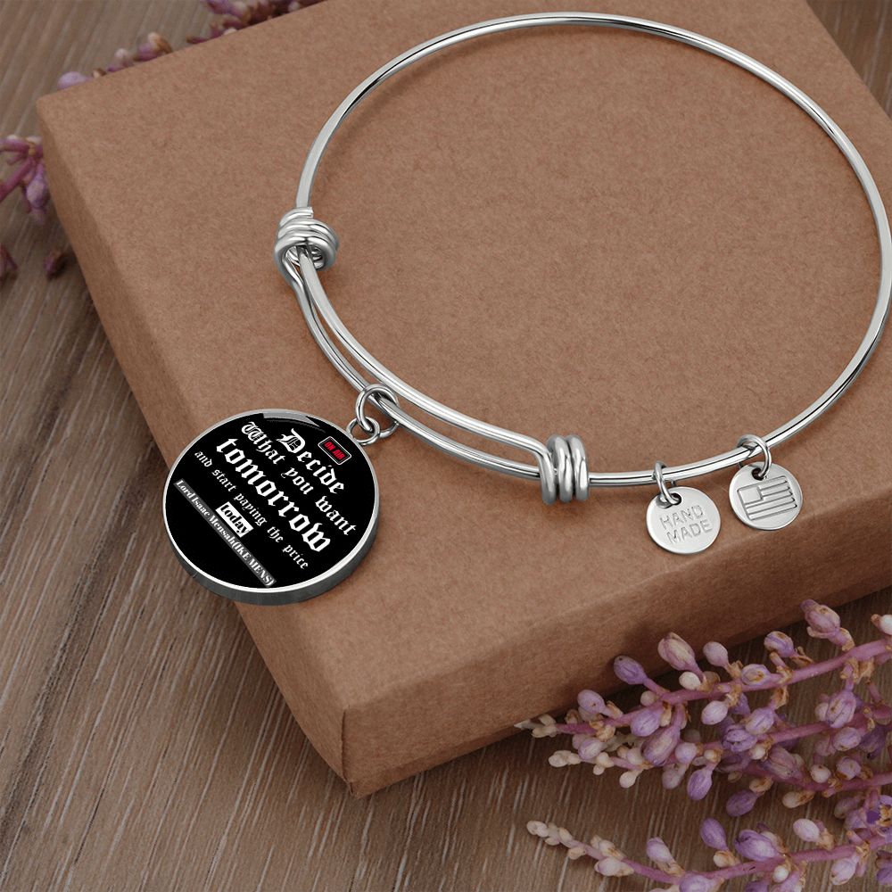 IKE MENS QUOTE CIRCLE BANGLE