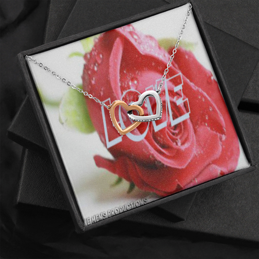 Interlocking hearts necklace