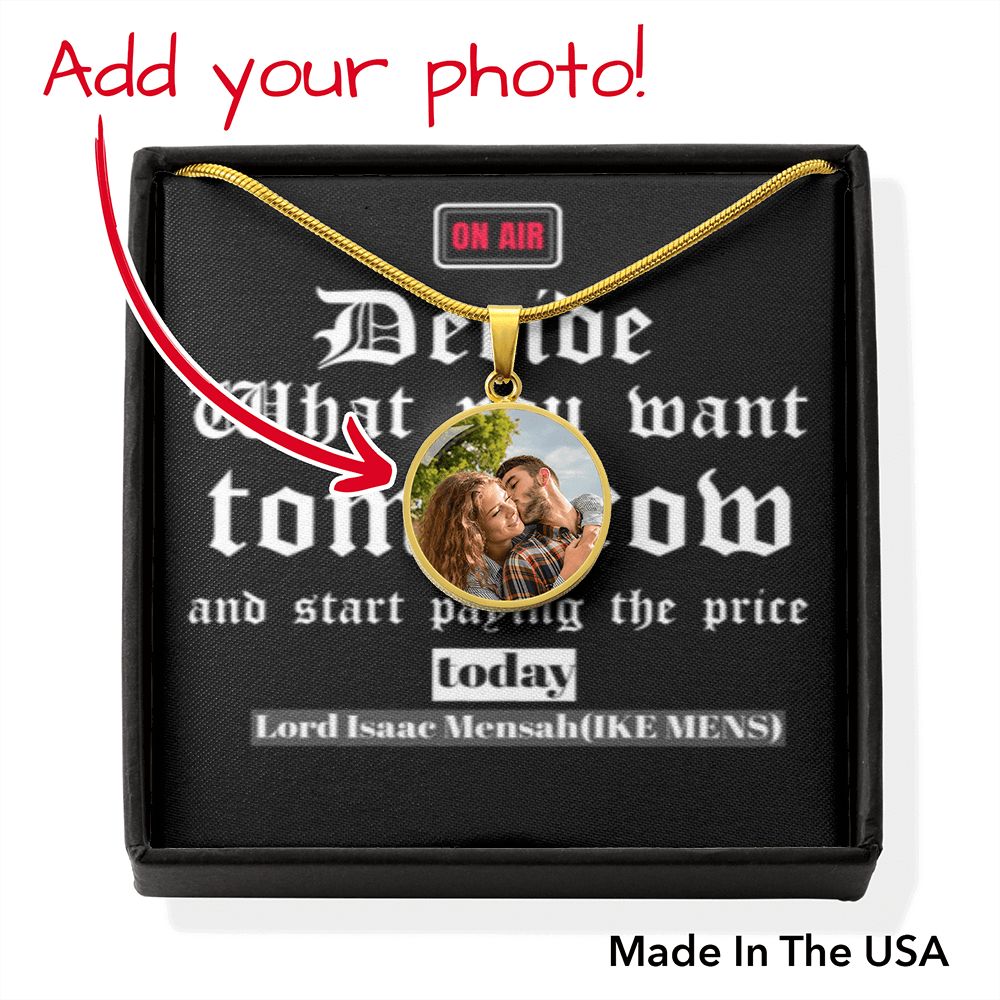 IKE MENS QUOTE CIRCLE PENDANT NECKLACE(BUYER PICTURE UPLOAD)