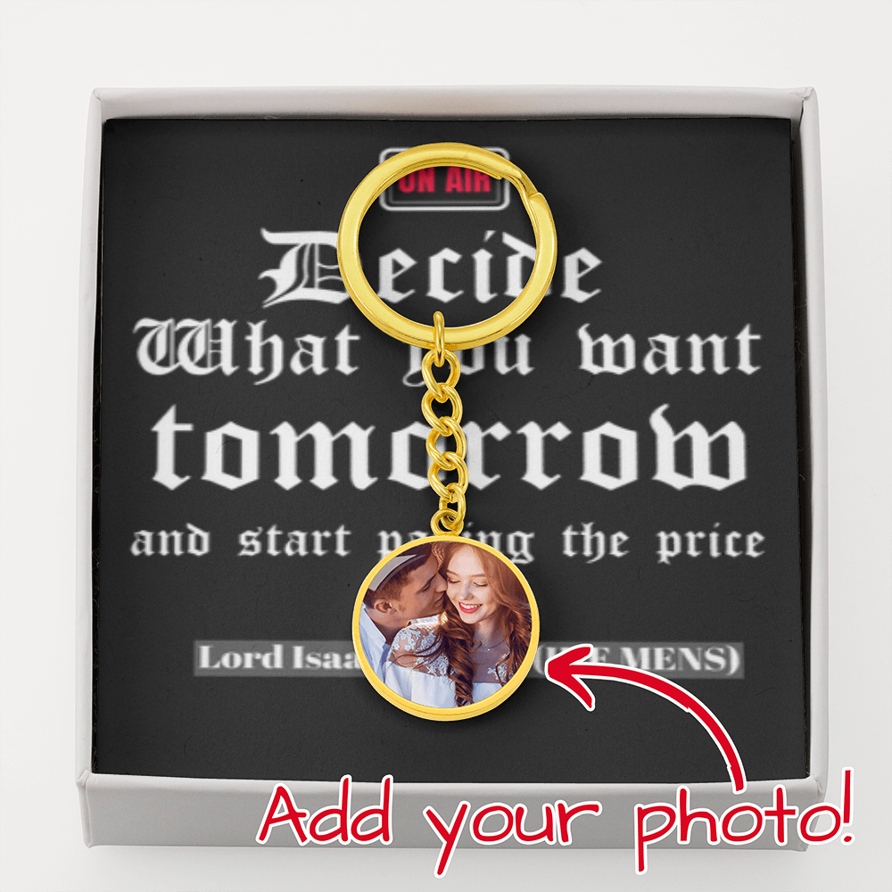 IKE MENS QUOTE CIRCLE KEYCHAIN
